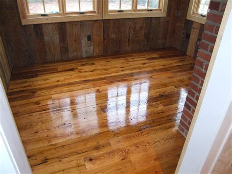 Reclaimed Barn Beams Wide Plank Flooring Rustic Mantles