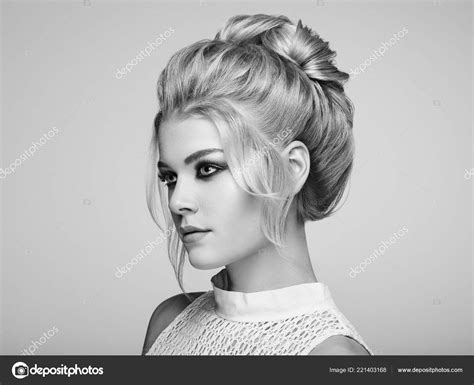 Blonde Girl Elegant Shiny Hairstyle Beautiful Model Woman Curly Hairstyle Stock Photo By