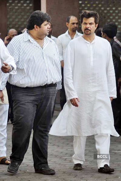 Anil Kapoor During His Father Surinder Kapoors Funeral