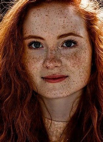 Beautiful Freckles Beautiful Red Hair Red Hair Green Eyes Women With