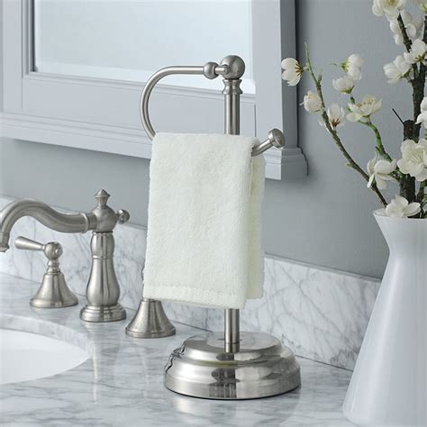 Classic Decorative Metal Fingertip Towel Holder Stand For Bathroom Bonton