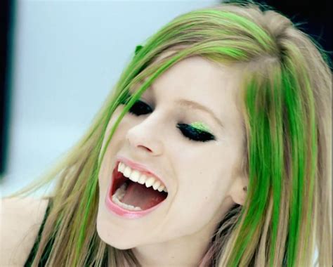 Indian Beauty Central Avril Lavigne Smile Eye Makeup Look
