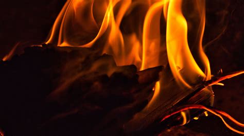 Wallpaper Id 15194 Fire Bonfire Flame Dark Firewood Burning 4k