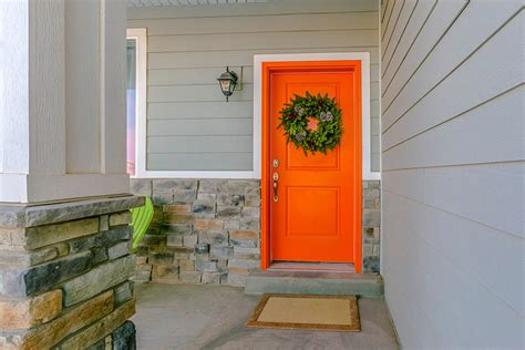 15 Orange Front Door Ideas For A Bright And Striking Entrance With