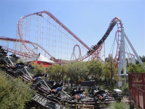 Viper Six Flags Magic Mountain Review Incrediblecoasters