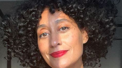 Tracee Ellis Ross Flaunts Incredible Curves In Skintight Spandex Tanvir Ahmed Anontow