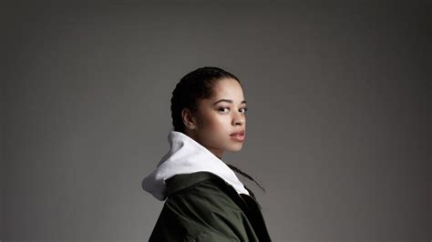 Ella Mai Went From Singing On Instagram To Working With Dj Mustard She