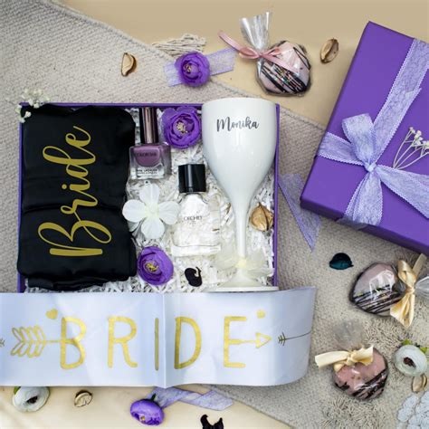 Bride To Be Gifts Gifts By Rashi