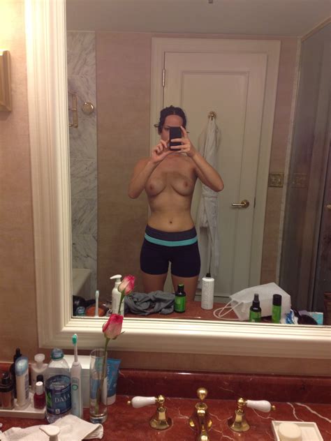 2014 Icloud Leak The Second Cumming Nude Pics Página 3