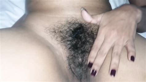 Sri Lankan Cute Girl Shows Her Hairy Pussy Xhamster