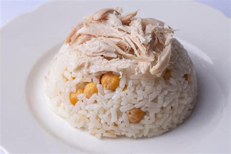 Premium Photo Traditional Delicious Turkish Food Rice With Chickpeas