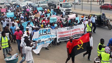 Angola Jovens Desempregados Marcham Em Luanda Dw 09122018