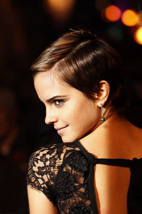 Emma Watson Emma Watson Sexy Shoulder