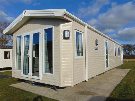 They are available in a range of sizes, from 28x12 all the way up to 40x13. NEW 2017 WILLERBY SHERATON - Flower of May