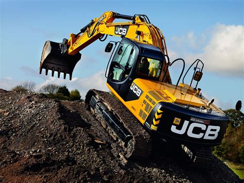 Strength In Numbers With New Jcb Hydraulic Excavator Jcbcea
