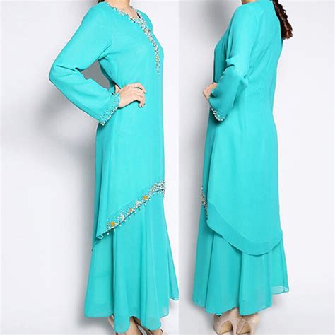 Beragam jenis pakaian muslimah populer 2020 dengan design polos gamis sifon merupakan salah satu jenis gamis paling diminati saat ini. 12+ Model Baju Muslim Bahan Sifon 2018 Terbaru
