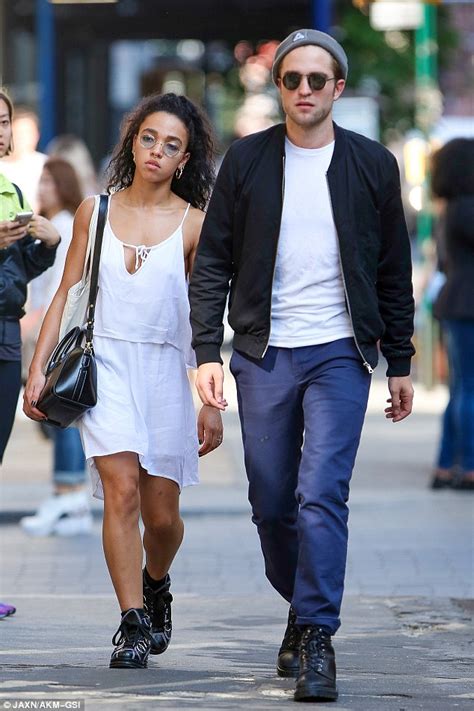 robert pattinson and fka twigs enjoy a romantic stroll in new york daily mail online