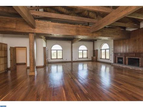 Three Luxury Converted Barn Homes For Sale Everyhome Realtors