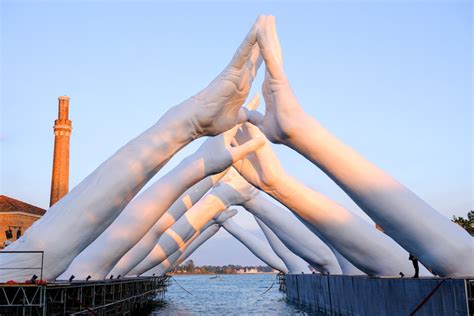 Hands That Symbolize Unity This Bridge Has Great Significance