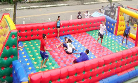 Tudo para festas e eventos, dicas, informações e guia de produtos e serviços com 39763 empresas de todo o brasil. Futebol de sabão