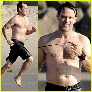 Stephen Moyer Shirtless In Venice Beach Celebrity Babies Lilac