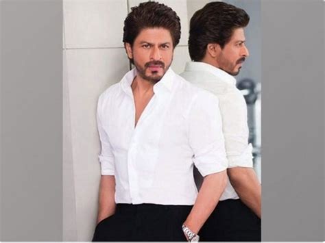 Shah Rukh Khan Reveals Why Everyone Must Watch Pathaan Articles