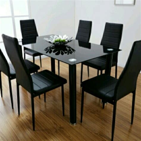 Selain meja dan kursi saja. Set Meja Makan | Desainrumahid.com