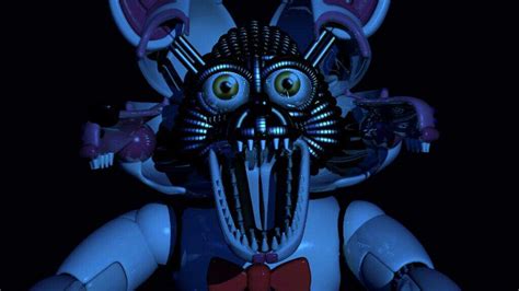 Foxy Jumpscare Fnaf He Is A Returning Character In Ultimate Custom