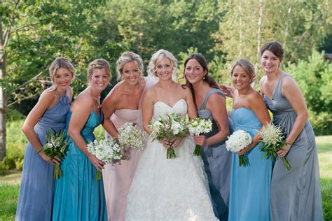 Bride Vs Bridal Party How Coordinated Should They Be
