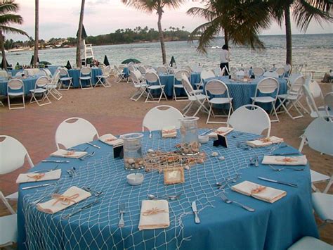 Få 13.000 endnu en wedding table with decorations stockvideo på 25 fps. Decoration Ideas for the Beach Wedding | WeddingElation