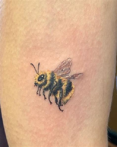 Rate This Honey Bee Tattoo 1 To 100 Tattoo Tattoos Smalltattoos