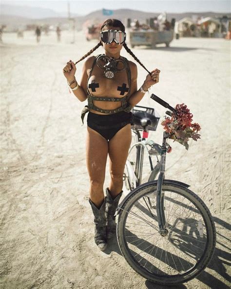 Pin By Josu Garcia On Burning Man Burning Man Fashion Burning Man