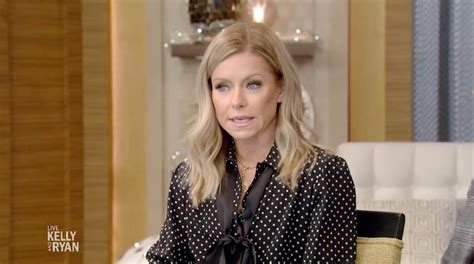 Live Fans Furious As Kelly Ripa And Ryan Seacrest Start Off Week By
