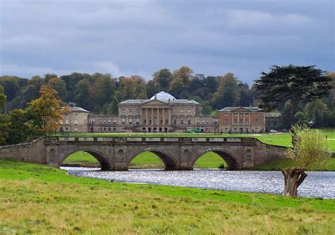 It includes much of the peak district national park, containing the southern extremi. TOP WORLD TRAVEL DESTINATIONS: Derbyshire, England