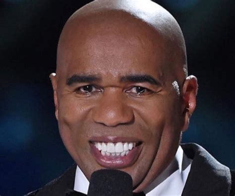 Steve Harvey Without A Mustache Is Getting Memed To Baggy Suit Hell