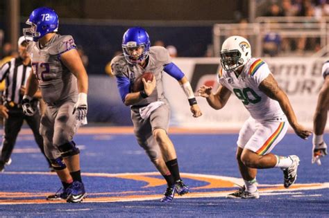 The boise state broncos football tickets listed for sale on our site are owned, priced and fulfilled by the ticket seller. Boise State Broncos vs Northern Illinois Huskies Live ...