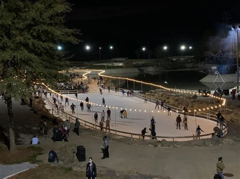Five Outdoor Ice Skating Rinks In Charlotte Area This Winter