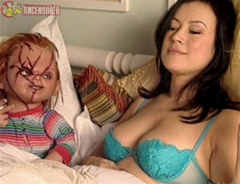 Jennifer Tilly Nue Dans Le Fils De Chucky
