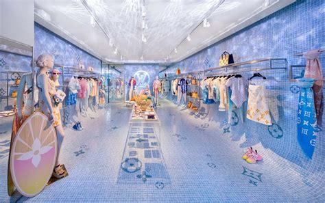 Louis Vuitton Opens A Summer Themed Pop Up In Soho