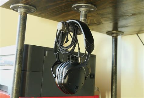 Keep Your Headphones Stored Neatly With A Diy Under Desk Hanger