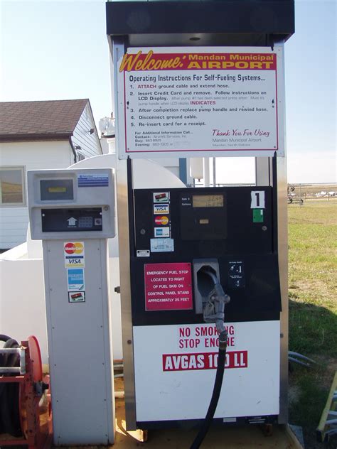 How To Use Self Serve Fuel Pumps At The Airport Flight Training Central
