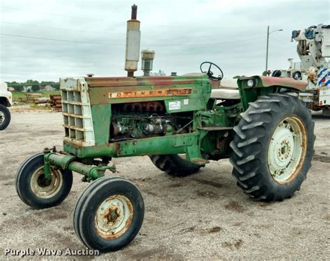 Oliver 1650 Tractor In Hillsboro Ks Item Db0966 Sold Purple Wave