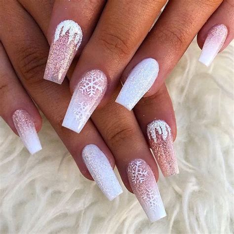 50 Cute Christmas Nail Designs To Try In 2021 2023