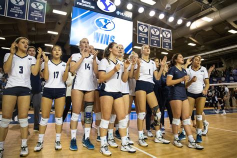 Byu Womens Volleyball Flies To Round Two Of The Ncaa Tournament The