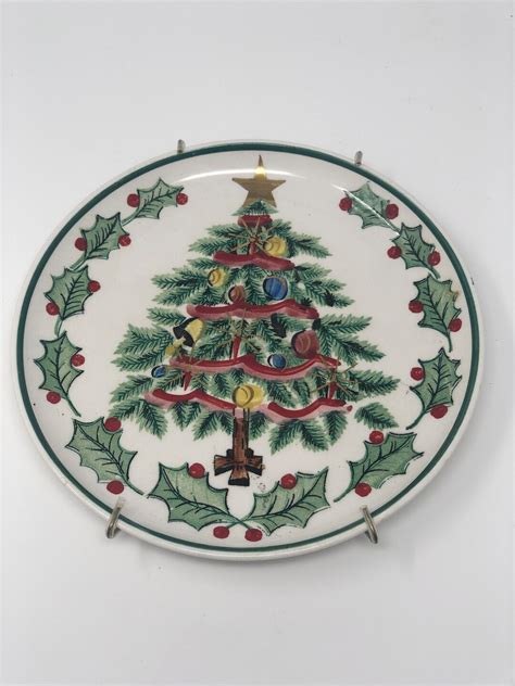 Lefton Christmas Tree Plate With Wall Hanger Etsy