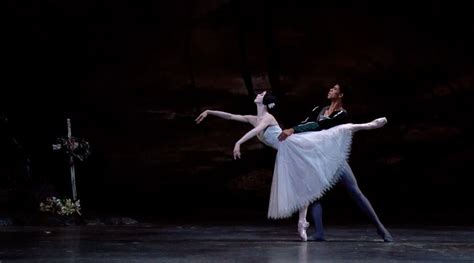 Giselle Act Ii Pas De Deux Natalia Osipova And Carlos Acosta The Royal Ballet Youtube