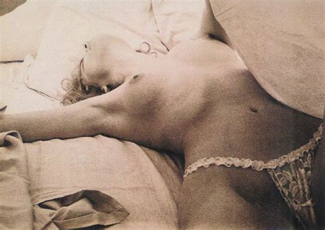 Sharon Stone Playboy fotói ÁJEMDIBI