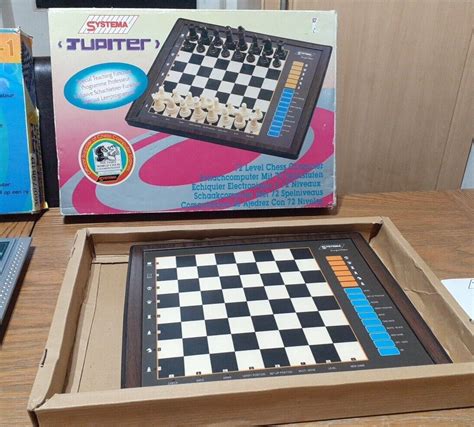 Systema Jupiter 5t 932 72 Level Chess Computer Battery Operated