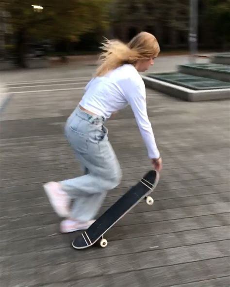 𝐸𝑚𝑖𝑙𝑖𝑎 ☁︎ Skateboard Aesthetic Skate Aesthetic Skate Girl