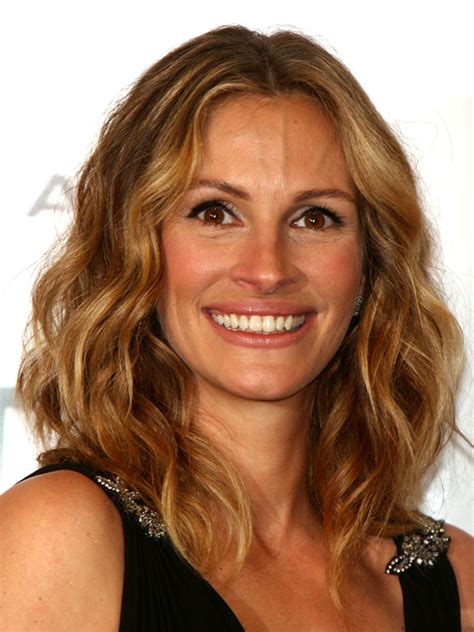 A Ranked List Of Julia Roberts Best And Worst Hair Color Moments